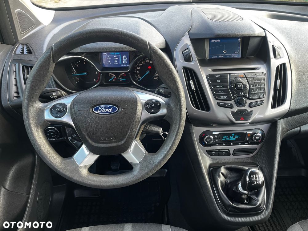 Ford Tourneo Connect Grand - 21