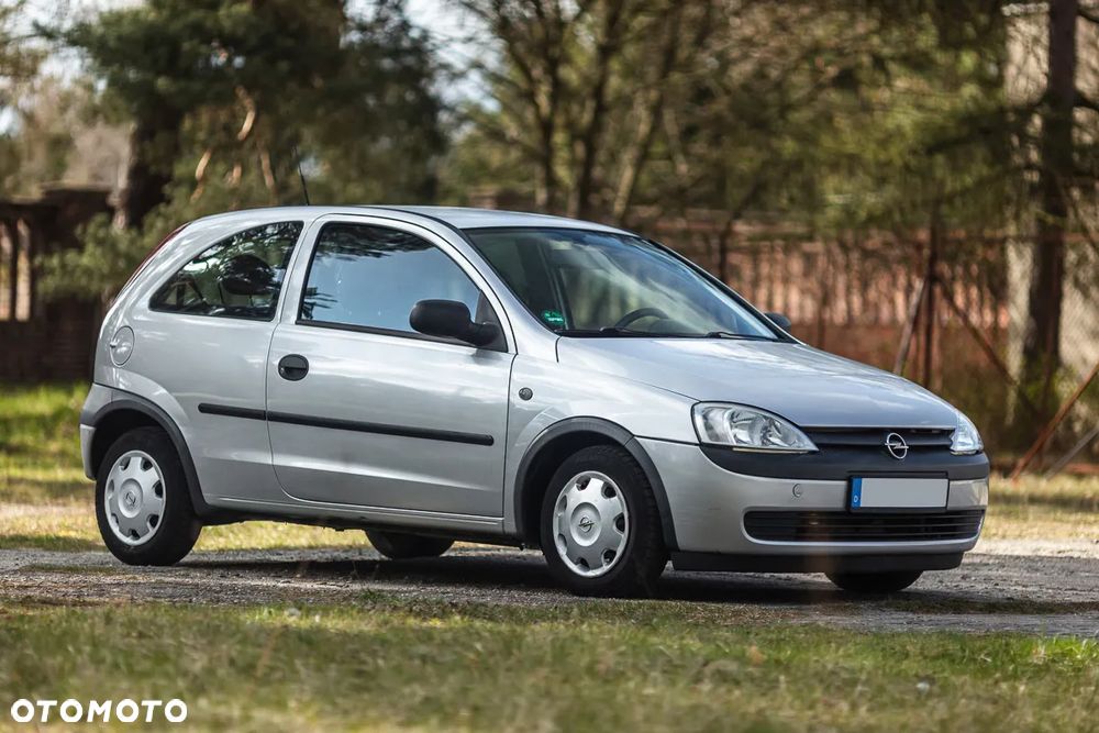 Opel Corsa 1.2 16V - 9