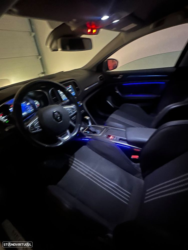 Renault Mégane Sport Tourer - 12