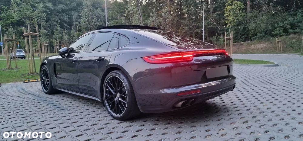 Porsche Panamera 4S - 1