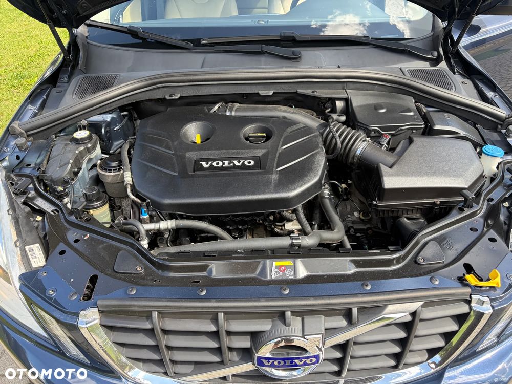 Volvo XC 60 T5 Powershift Momentum - 15