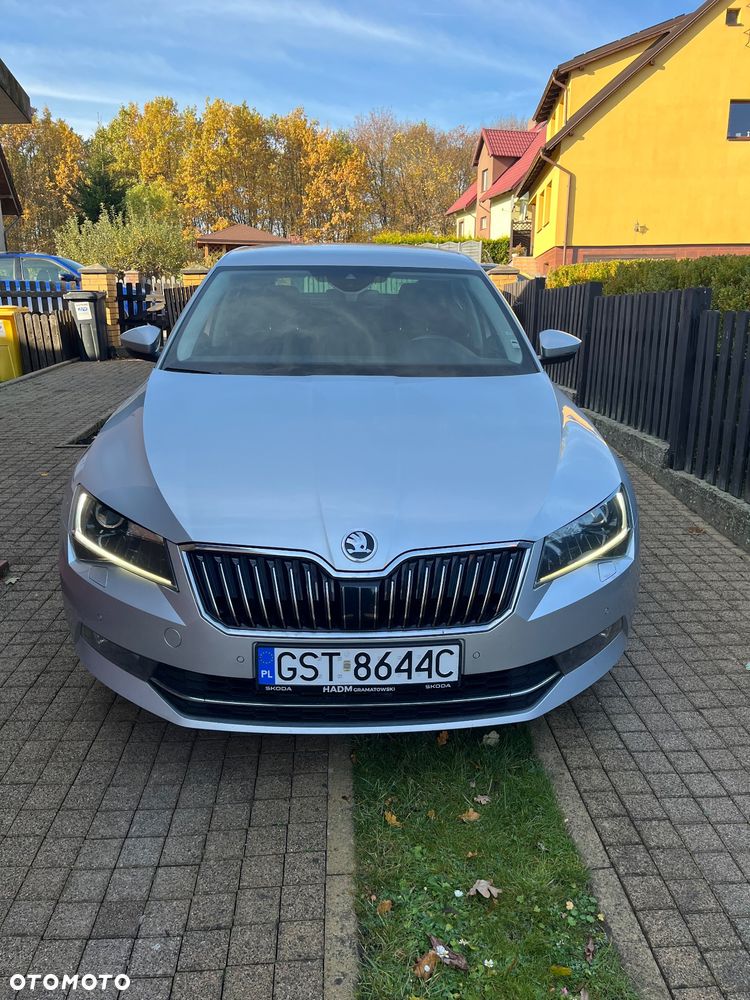Skoda Superb 2.0 TDI Style DSG7 - 3
