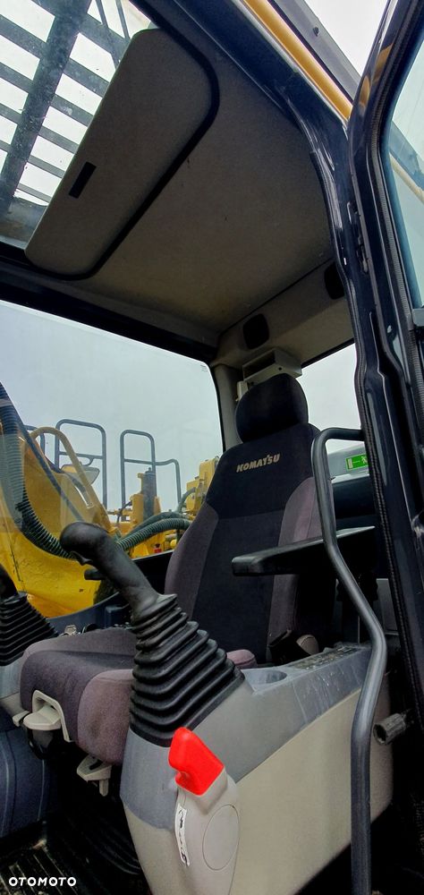 Komatsu PC240 NLC-10 - 3