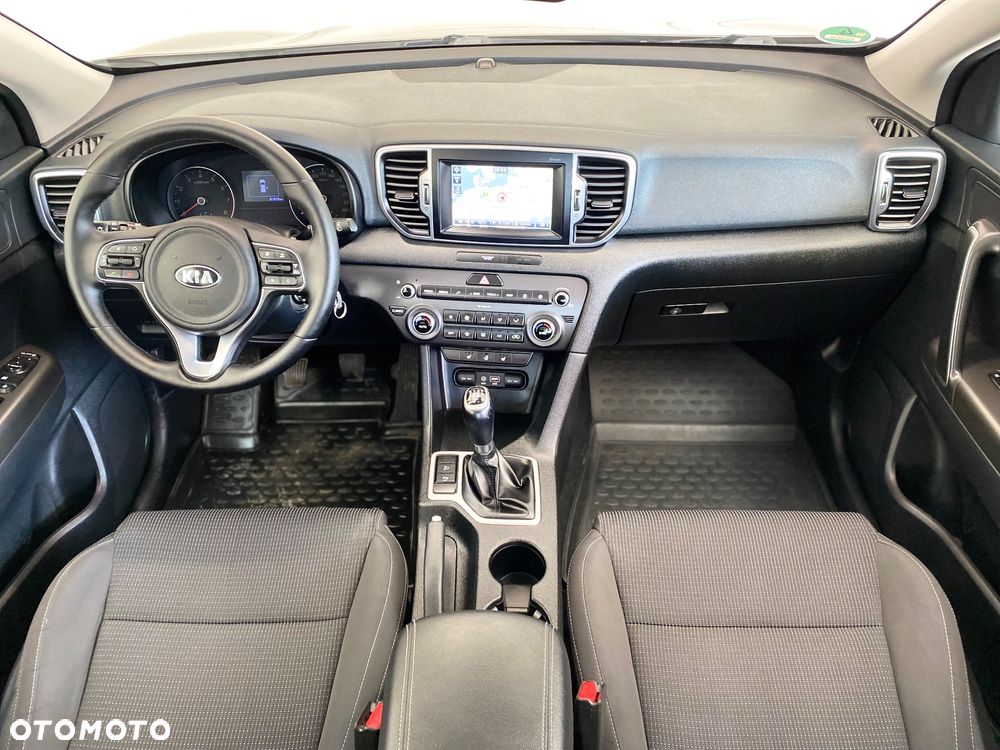 Kia Sportage 1.6 GDI 2WD DREAM-TEAM EDITION - 12