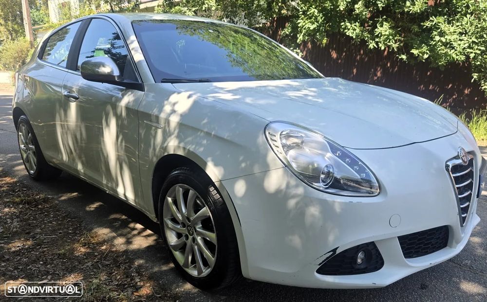 Alfa Romeo Giulietta 2.0 JTDM Distinctive - 3