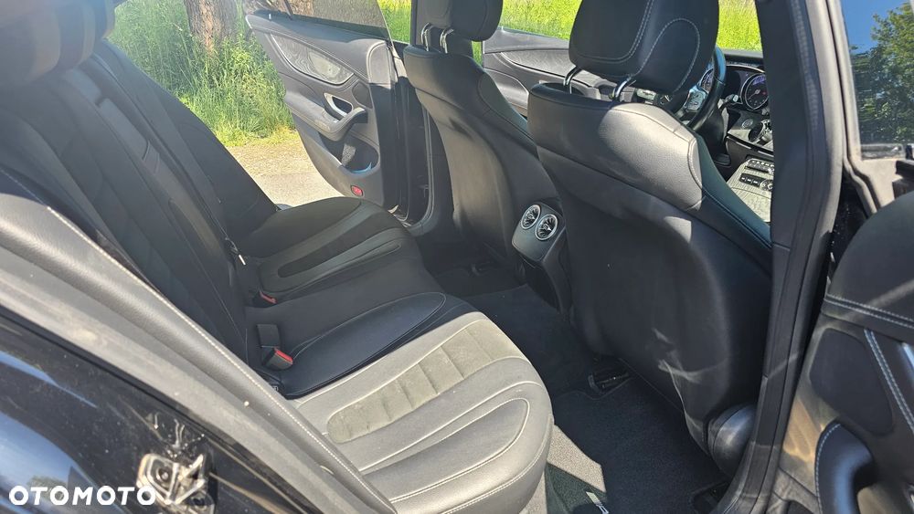 Mercedes-Benz CLS 350 d 4-Matic 9G-TRONIC - 11