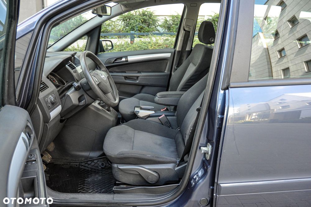 Opel Zafira - 7