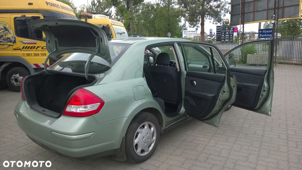Nissan Tiida 1.6 Tekna - 16