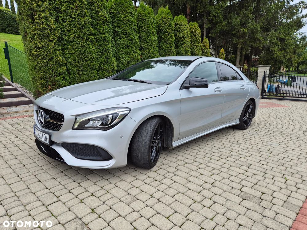 Mercedes-Benz CLA 180 7G-DCT AMG Line - 3