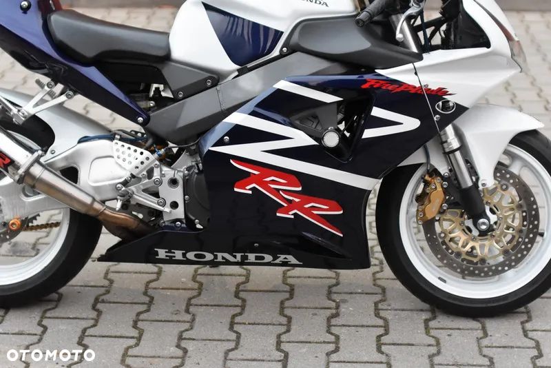 Honda CBR - 9