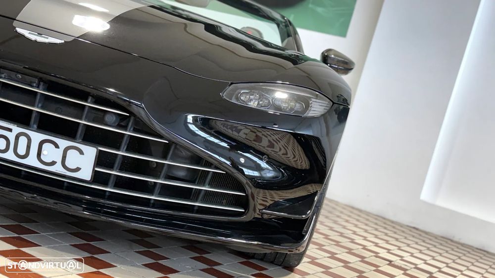 Aston Martin Vantage Roadster V8 F1 Edition - 9