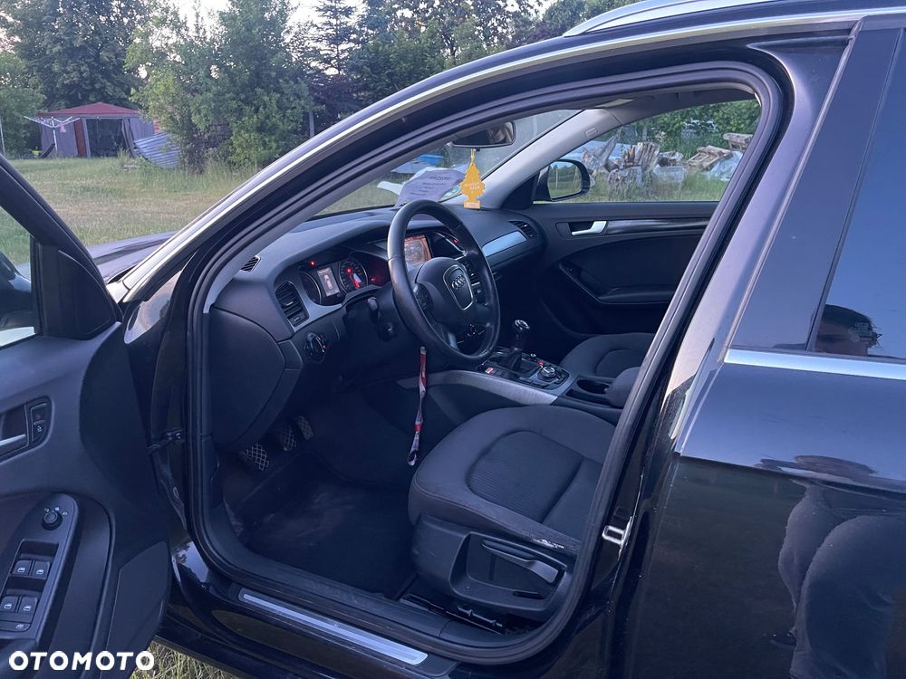 Audi A4 Avant 2.0 TDI - 8