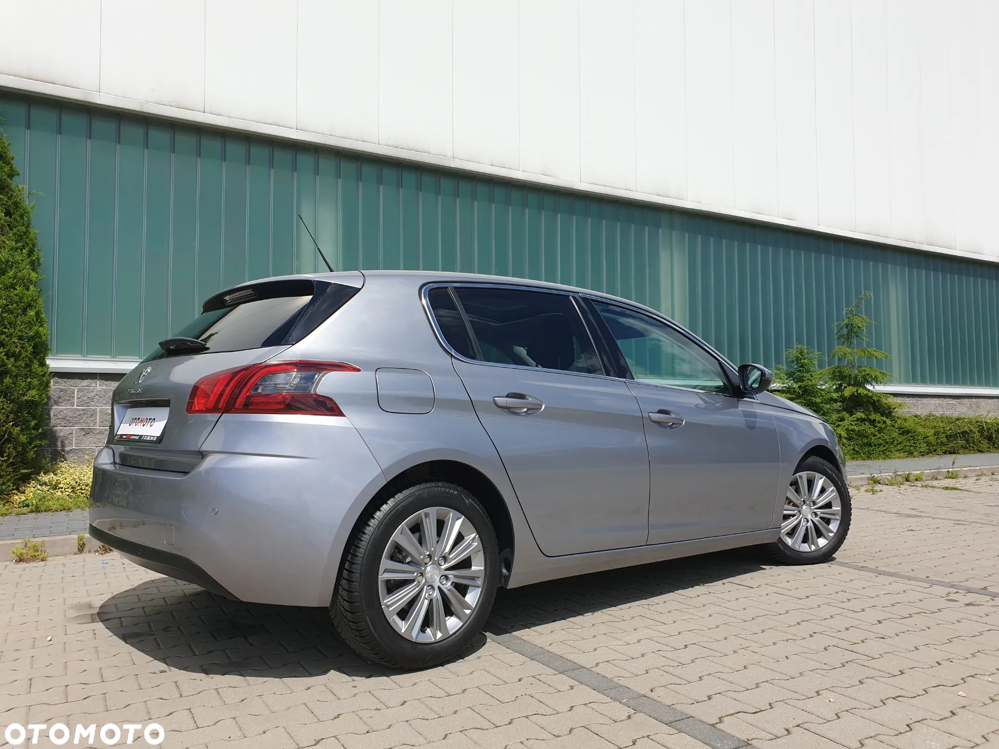 Peugeot 308 1.2 PureTech Allure S&S EAT6 - 9
