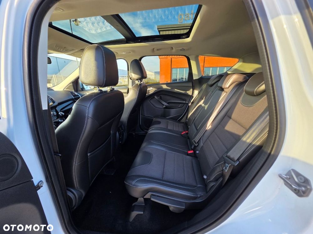 Ford Kuga - 20