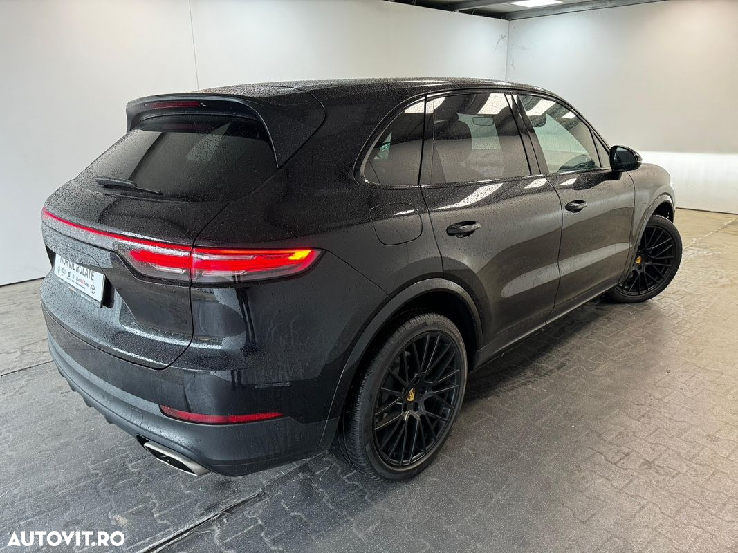 Porsche Cayenne Tiptronic S - 30