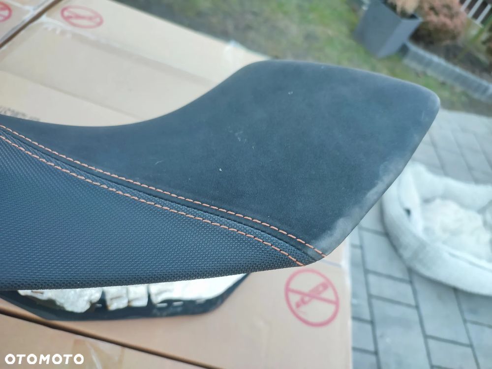 Fotel, kanapa, siedzenie KTM 1190 Adventure - 31