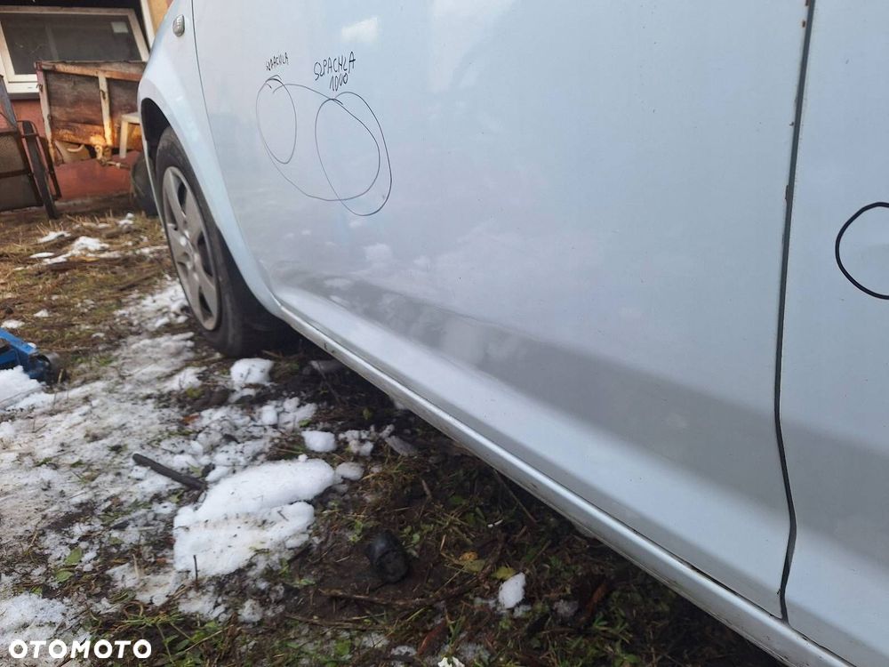 DRZWI KOMPLETNE LEWY PRZÓD KIA CEED I LIFT WD - CASSA WHITE - 12