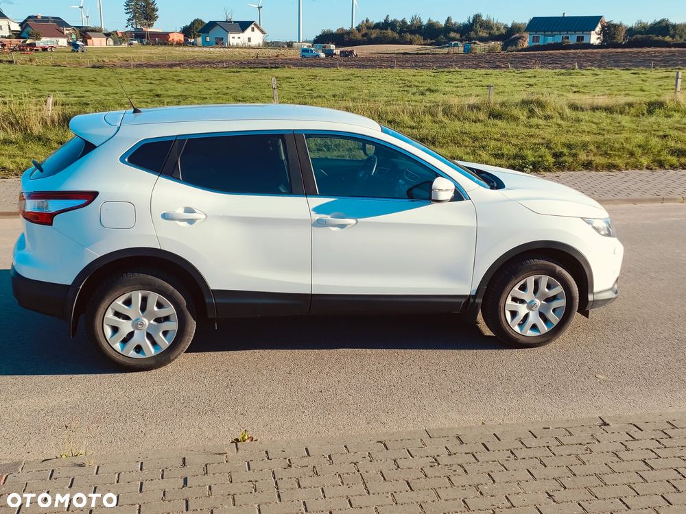 Nissan Qashqai 1.2 DIG-T Acenta Xtronic - 4
