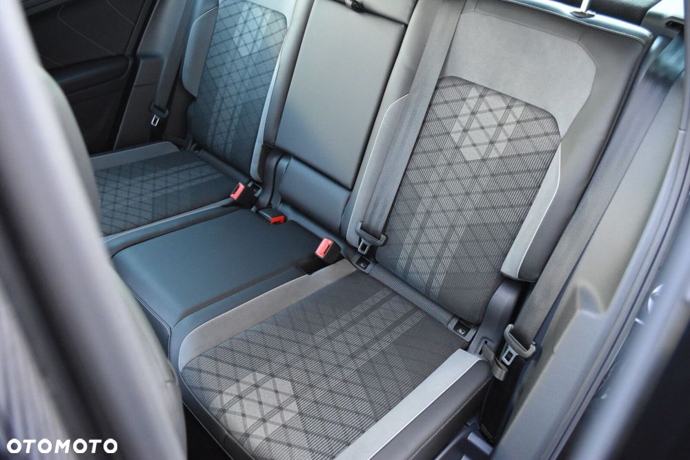 Volkswagen Tiguan 1.5 TSI EVO R-Line DSG - 30