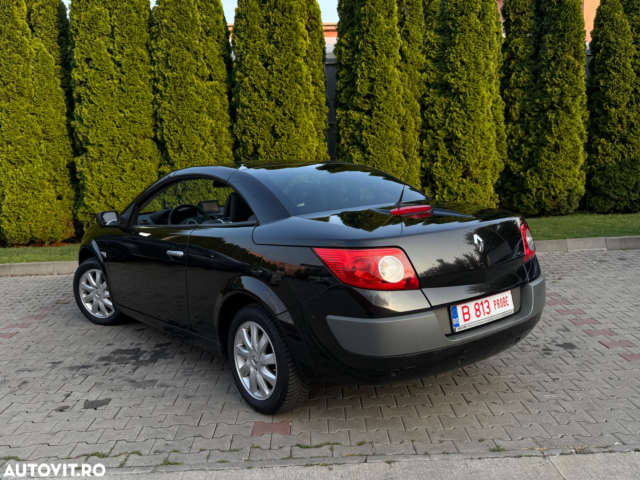 Renault Megane 2.0 dCi Coupe-Cabriolet Privilege - 2