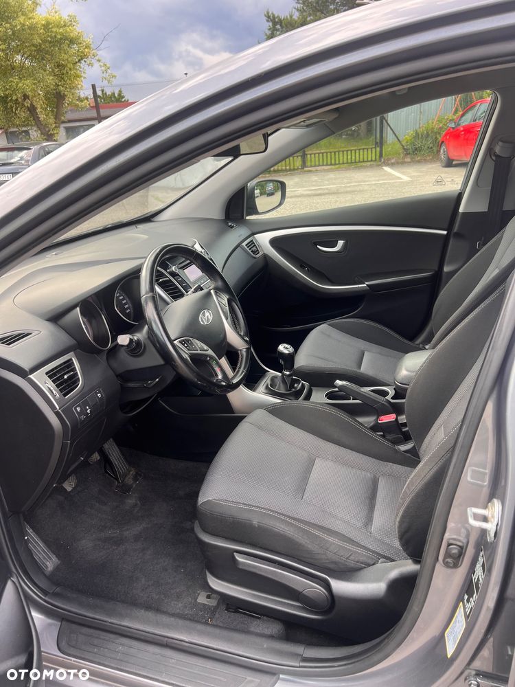 Hyundai i30 1.4 Premium - 31