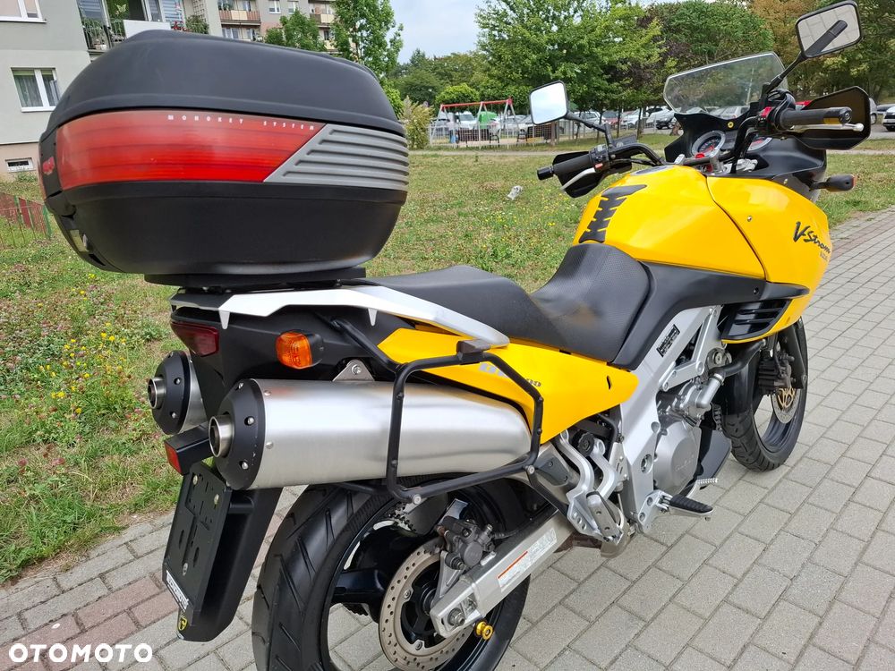 Suzuki V-STROM - 20