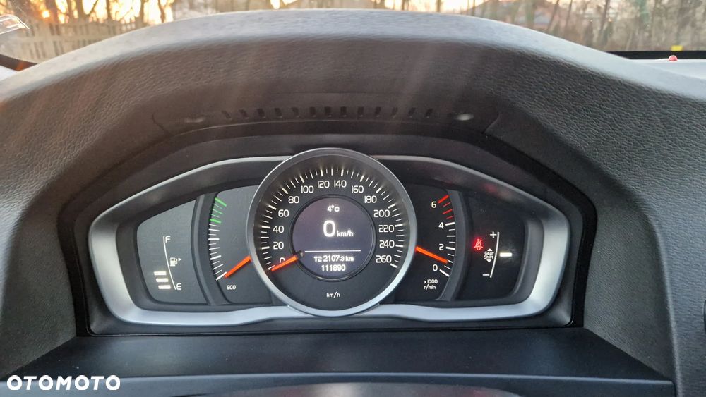 Volvo V60 DRIVe Summum - 22