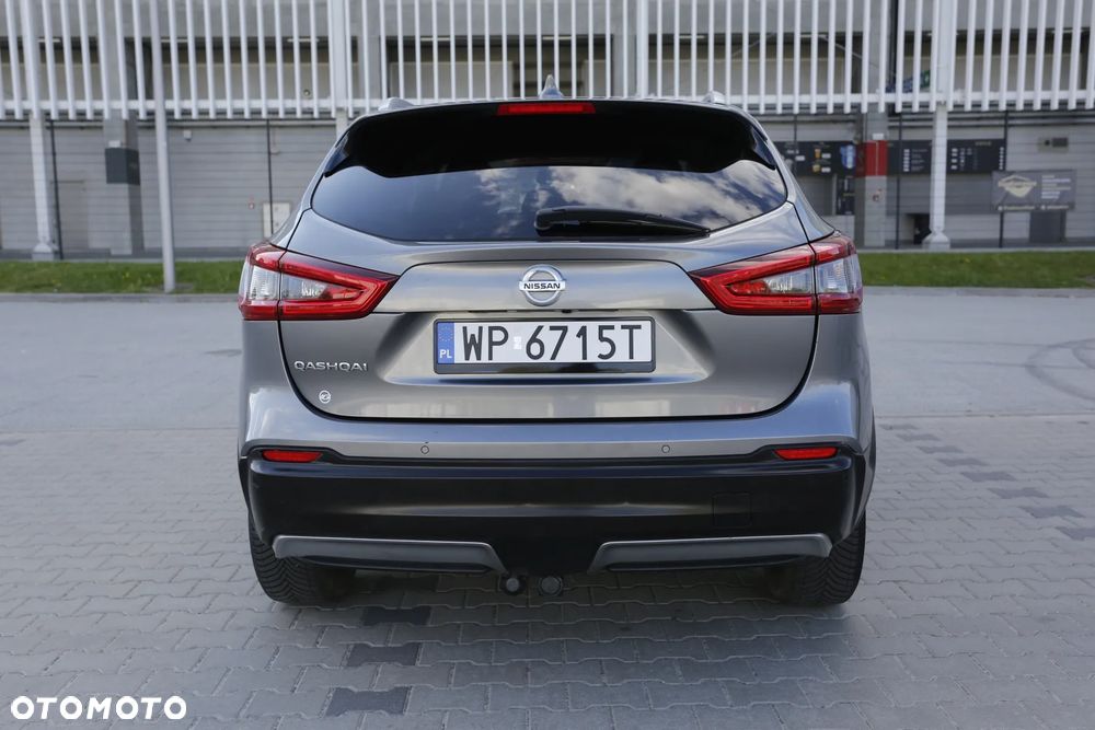 Nissan Qashqai 1.3 DIG-T N-Connecta - 6