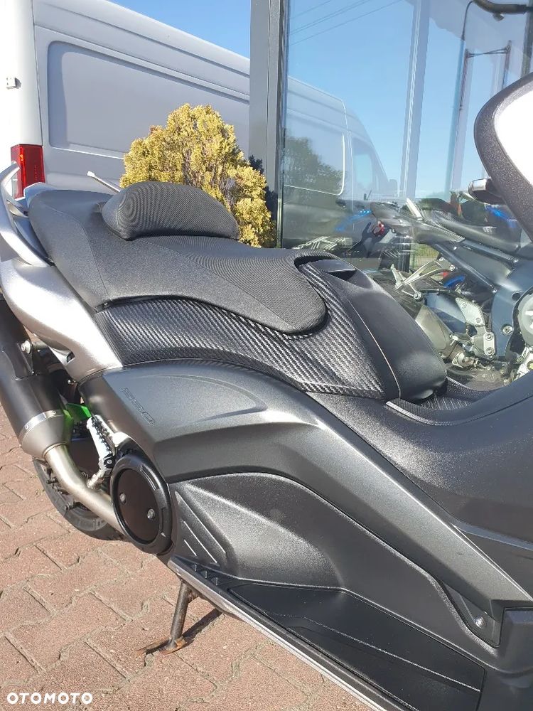 Yamaha Tmax - 27