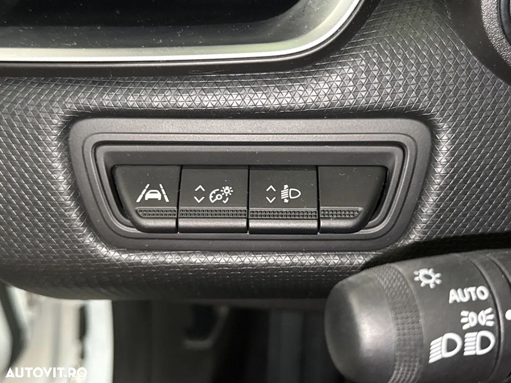 Renault Clio - 16