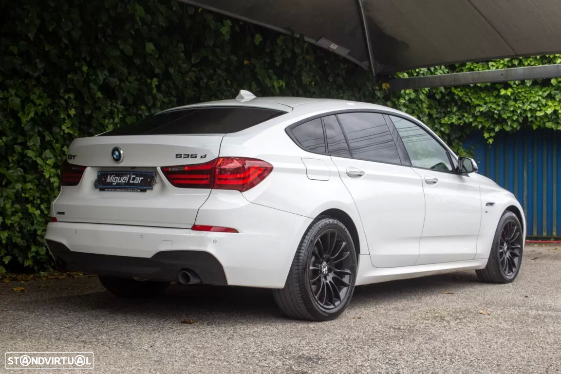 BMW 535 d xDrive Pack M Auto - 8