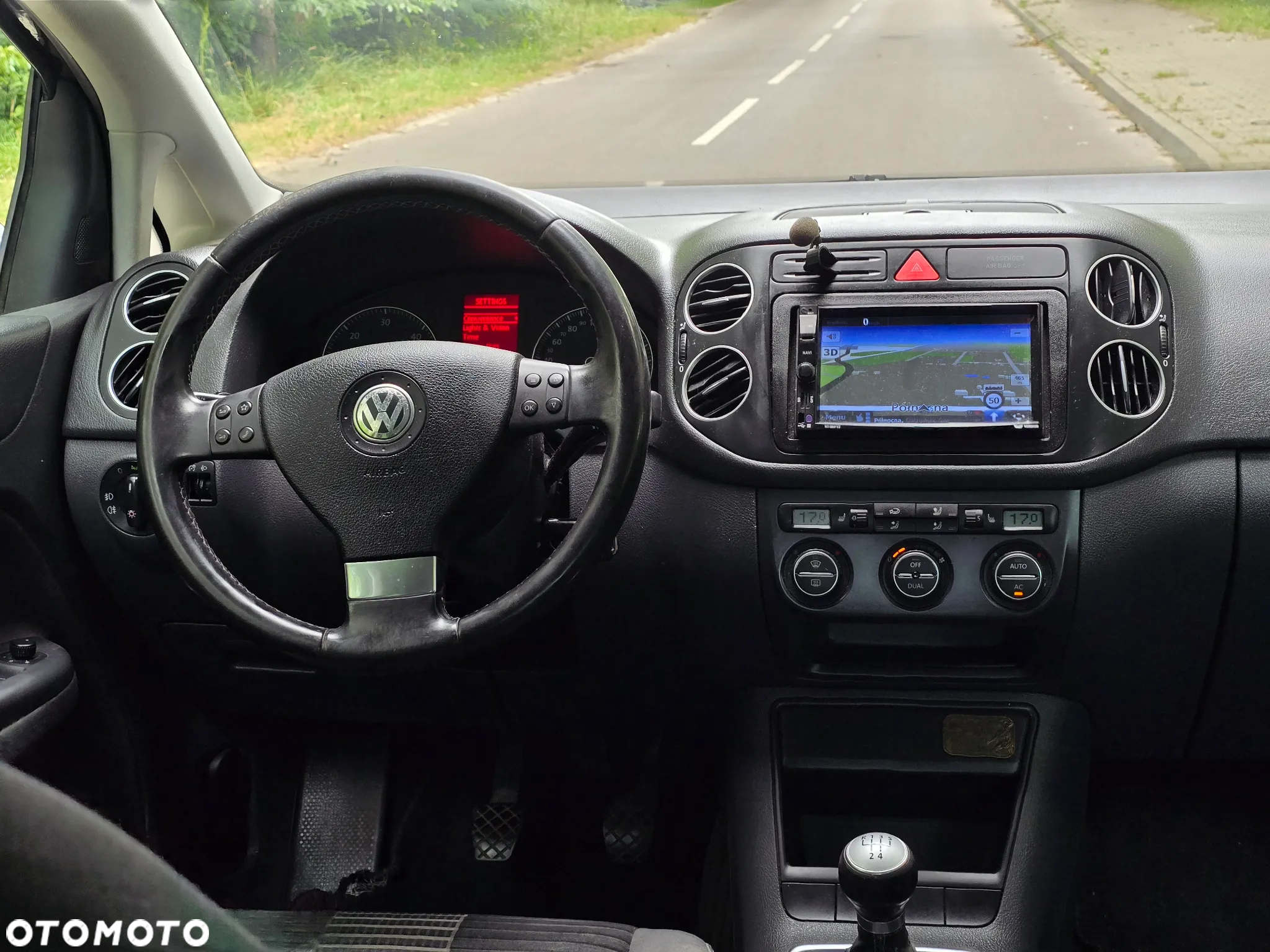 Volkswagen Golf Plus 1.9 TDI Comfortline - 26