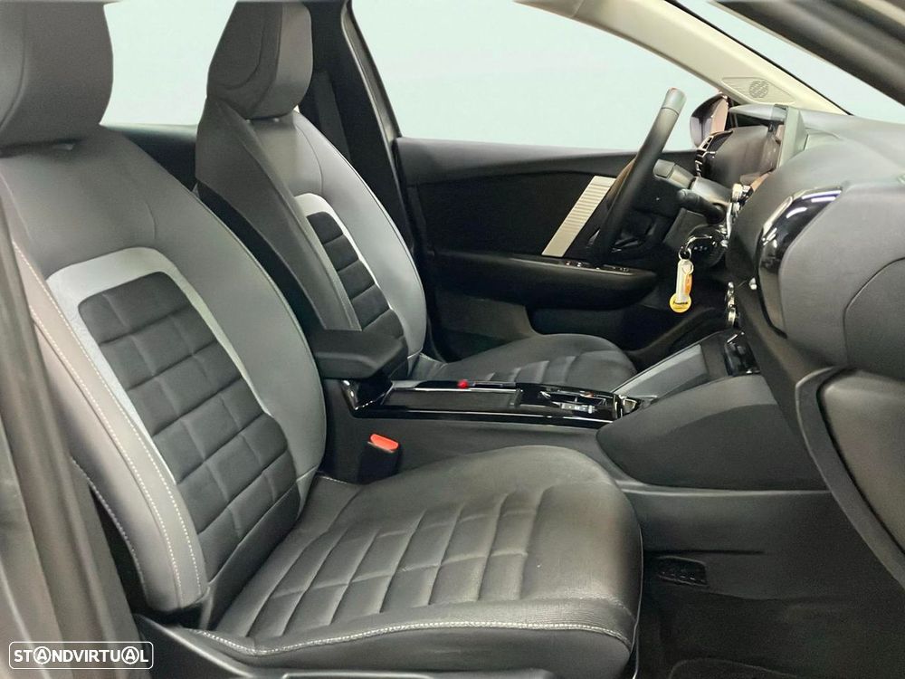 Citroën e-C4 50 kWh Plus - 13