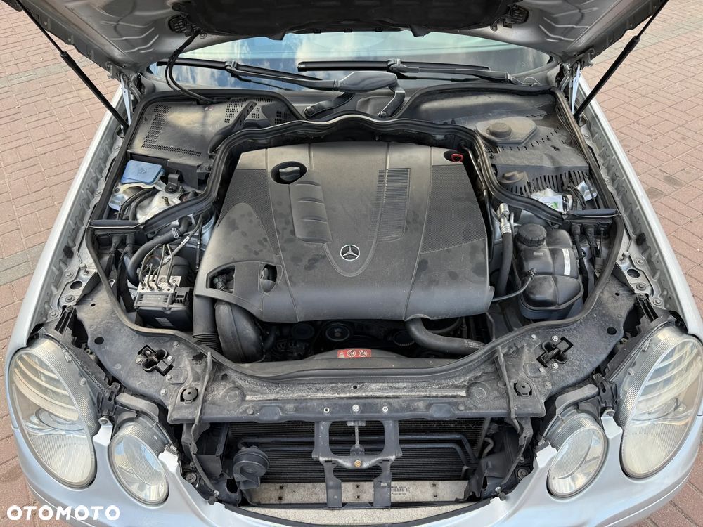 Mercedes-Benz Klasa E - 24