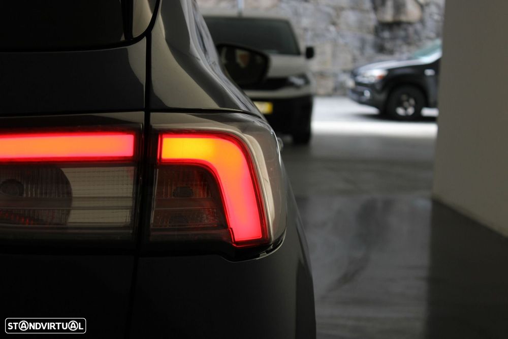 Ford Kuga 1.5 EcoBoost ST-Line - 43