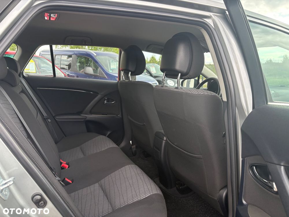 Toyota Avensis 1.8 Edition - 10