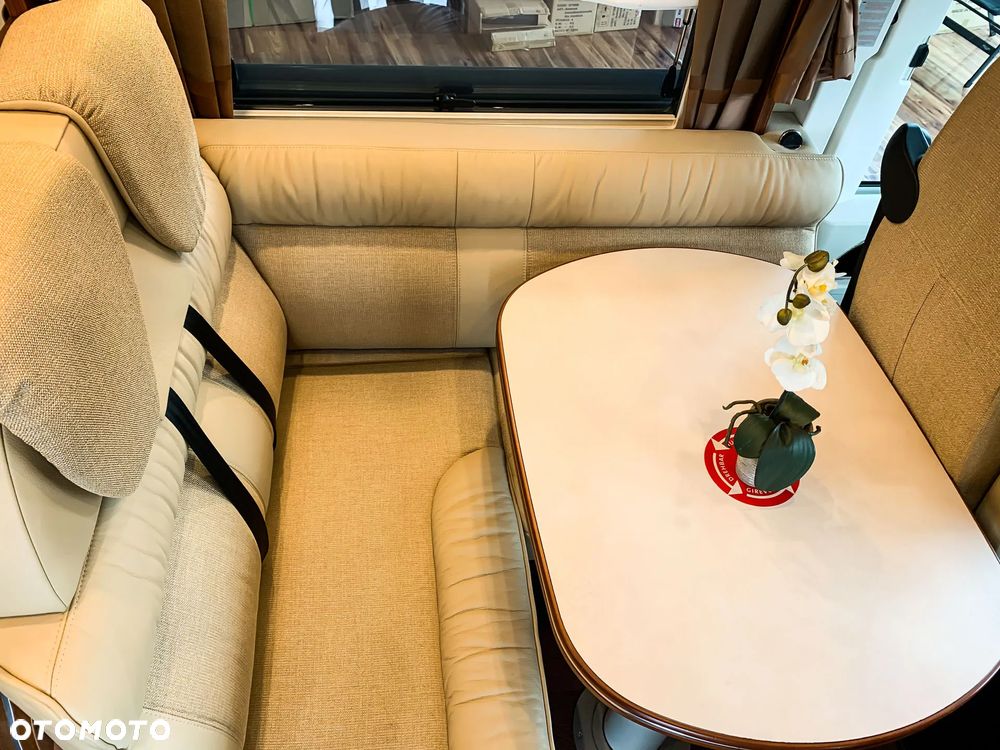 Carthago Chic C-line 4.9 LE Superior - 31