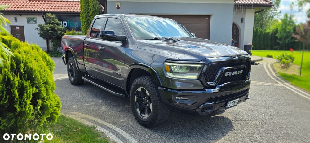Dodge RAM - 4