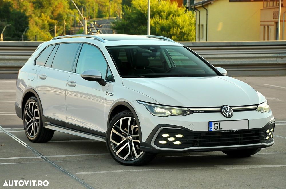 VOLKSWAGEN Golf 2022 — imagine 3