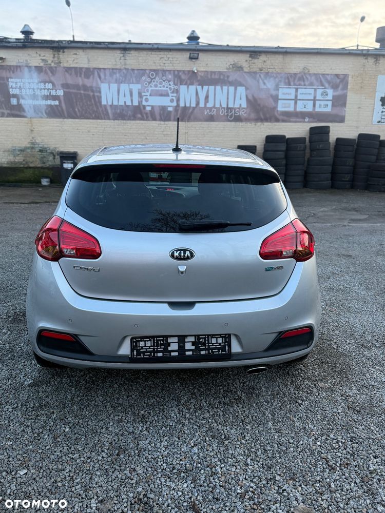 Kia Ceed 1.6 CRDi M - 2