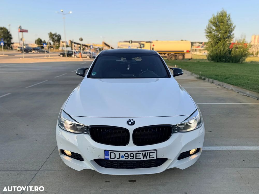 BMW Seria 3 320d Aut. Sport Line - 22