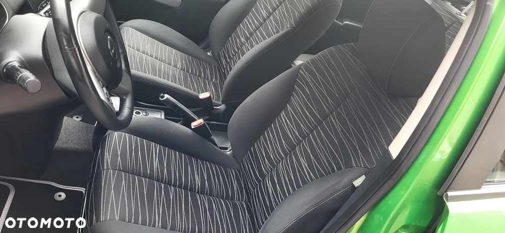 Mazda 2 - 29