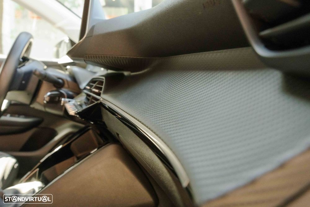 Peugeot 208 1.2 PureTech Active Pack - 22