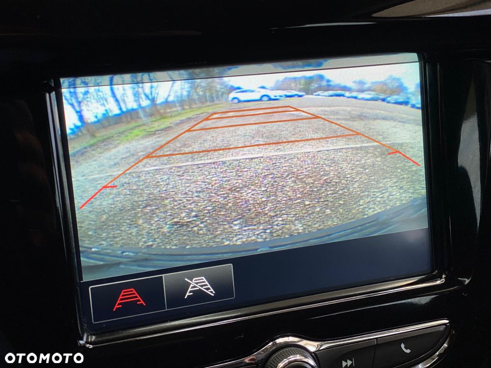 Opel Corsa 1.4 Turbo Start/Stop Active - 29