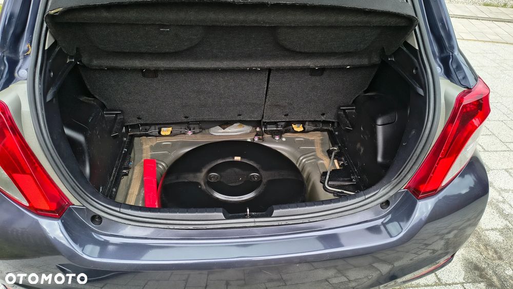 Toyota Yaris 1.33 Luna - 15