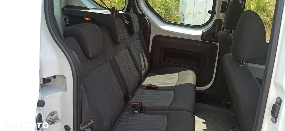 Dacia Dokker 1.6 Laureate - 13