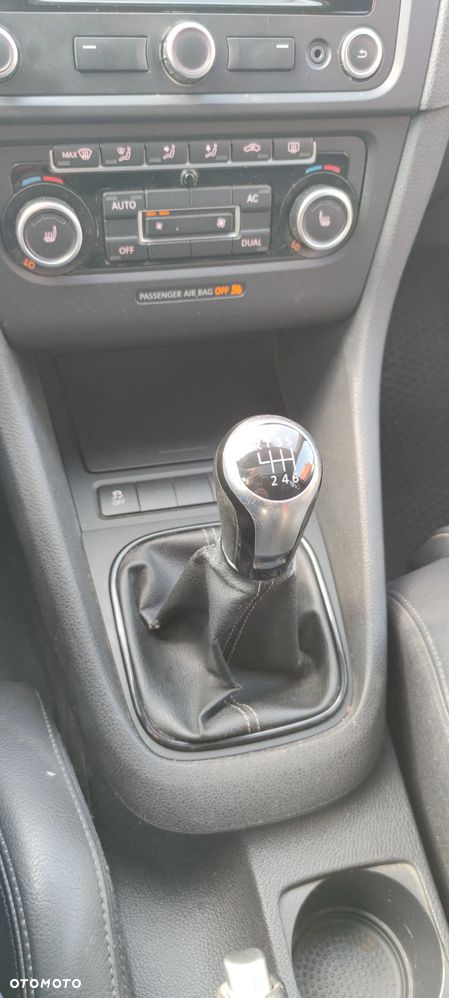 Volkswagen Golf - 15