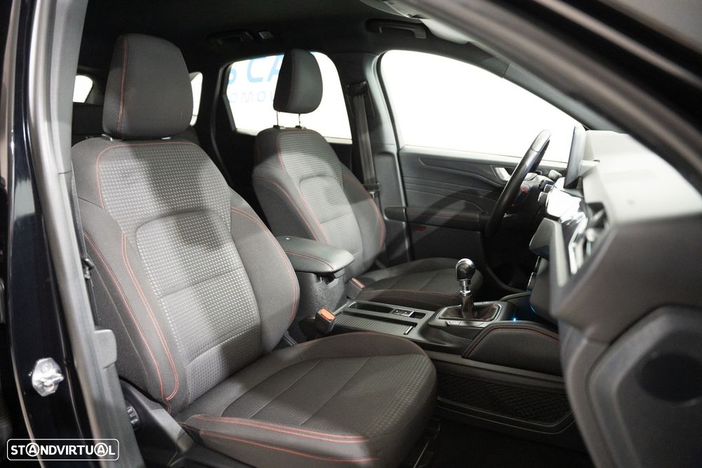Ford Kuga 1.5 EcoBoost ST-Line - 23