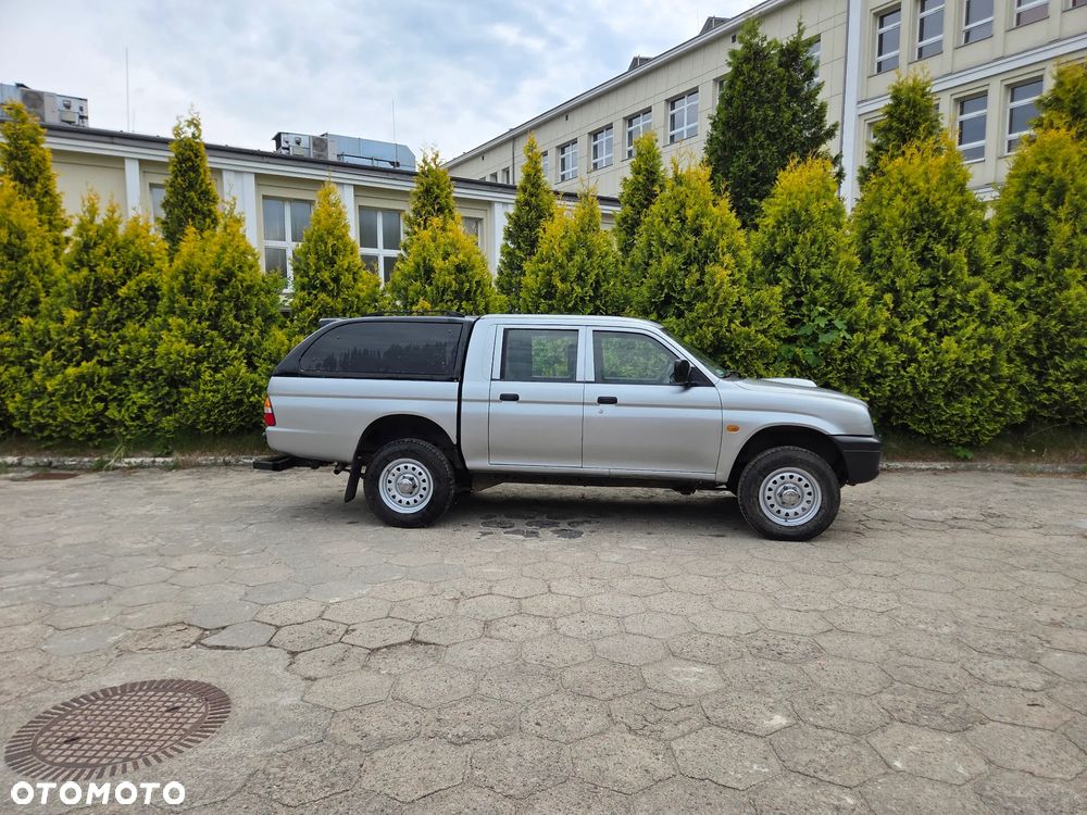 Mitsubishi L200 2.5 TDI GL 4WD DoubleCab - 3