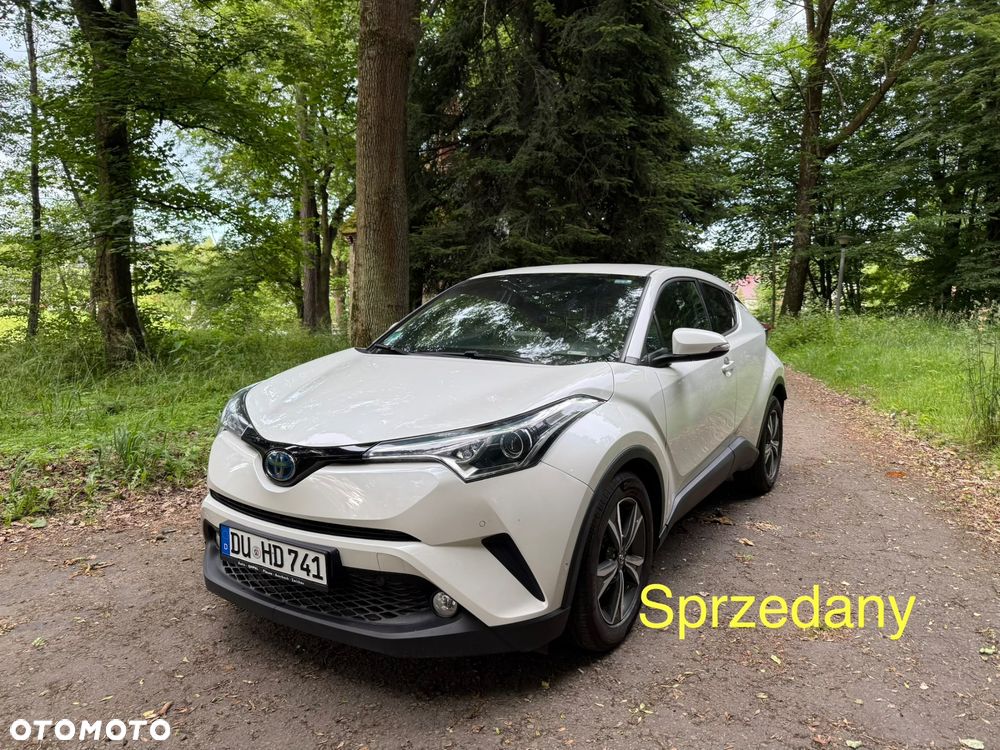 Toyota C-HR 1.8 Hybrid Dynamic - 1